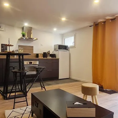 Appartement L'Atelier D'Emilie à Bessines Extérieur photo